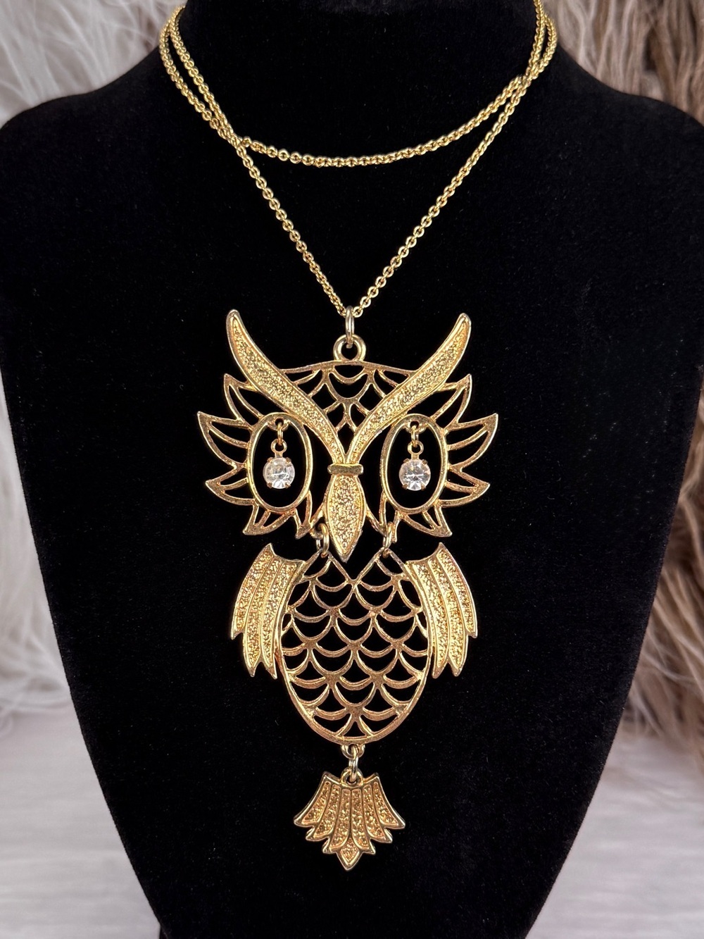 Monet Gold Tone Owl Pendant Necklace Rhinestone Eyes Vintage